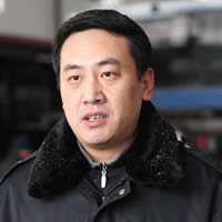 侯原星：启动雨雪天气应急预案 保障市民安全出行