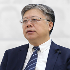 给青年科研工作者提供跑道 让他们成为主人翁