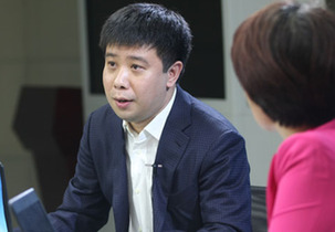 嘉賓陳曉和網友交流