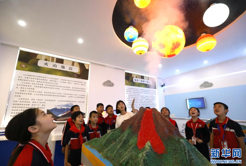 没有月亮人类可以生存吗