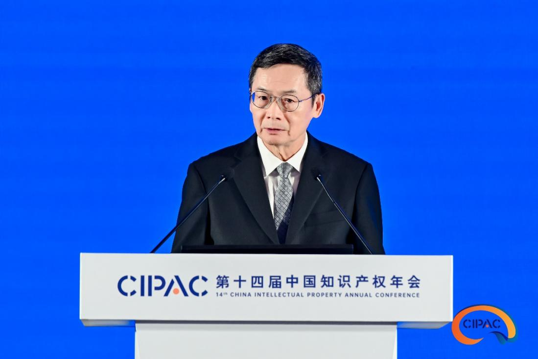 高通钱堃：深耕中国30载，与合作伙伴共拓AI+时代新机遇-新华网