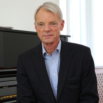 迈克尔&middot;斯宾塞：发展低碳循环经济 平台企业大有可为