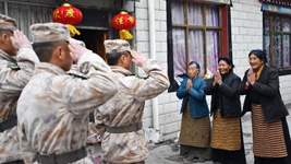 雪山之巅,有我慈祥的阿妈啦