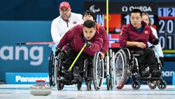 小科普:中国冬残奥历史首金,是_____