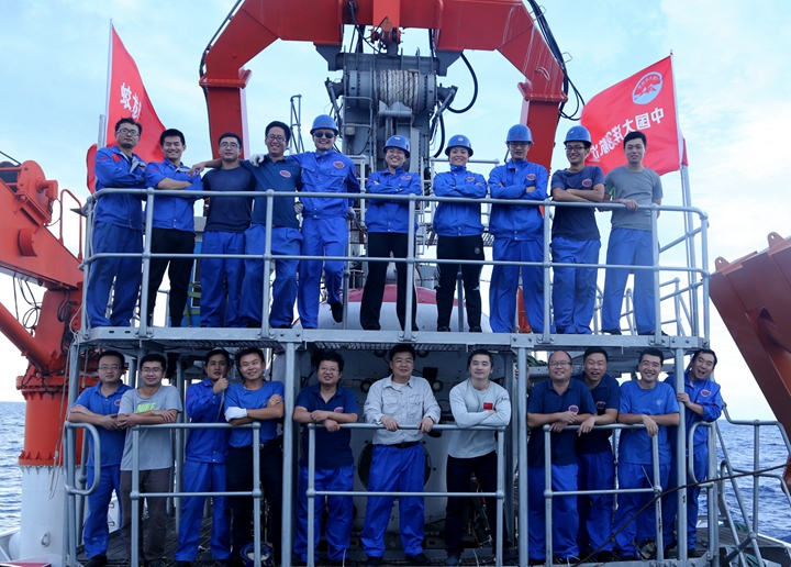 “蛟龍”號完成中國大洋38航次最後一潛