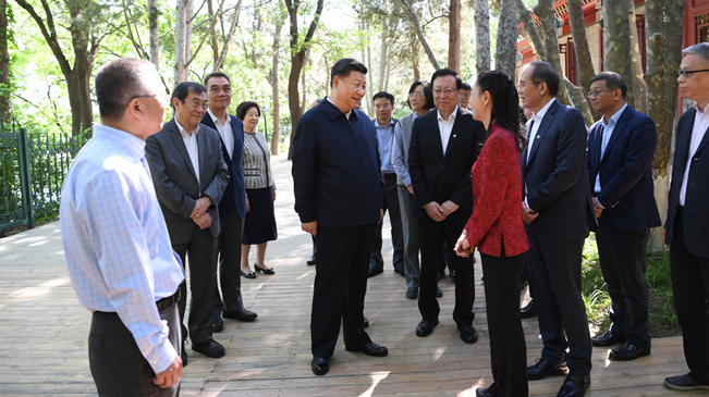 新华网_让新闻离你更近