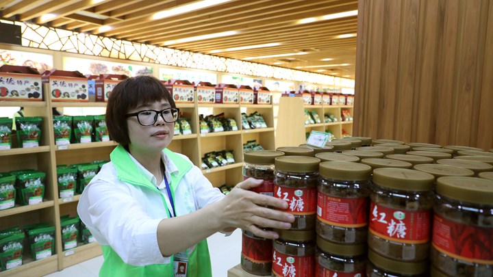 新华时评：支持非公经济发展，没有变、不会变