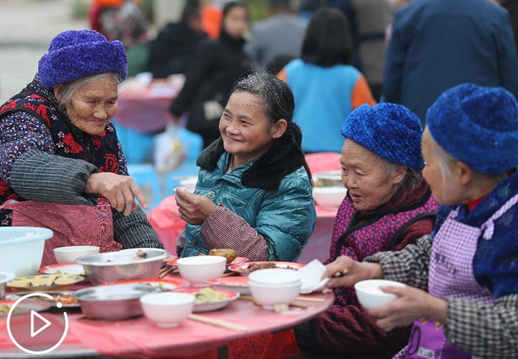 心在一起，便是团圆