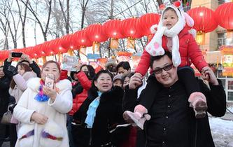 雪都阿勒泰：元宵佳节欢乐多