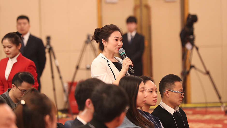 中国教育电视台中国教育网络电视台记者