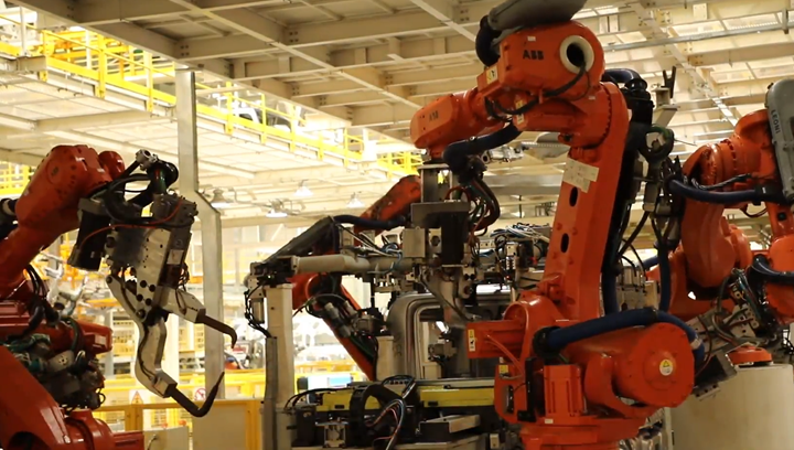 今年，生产一线的企业家是这样干的