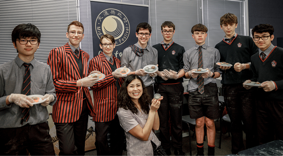 天涯共此时&mdash;&mdash;新西兰学生试做中国月饼