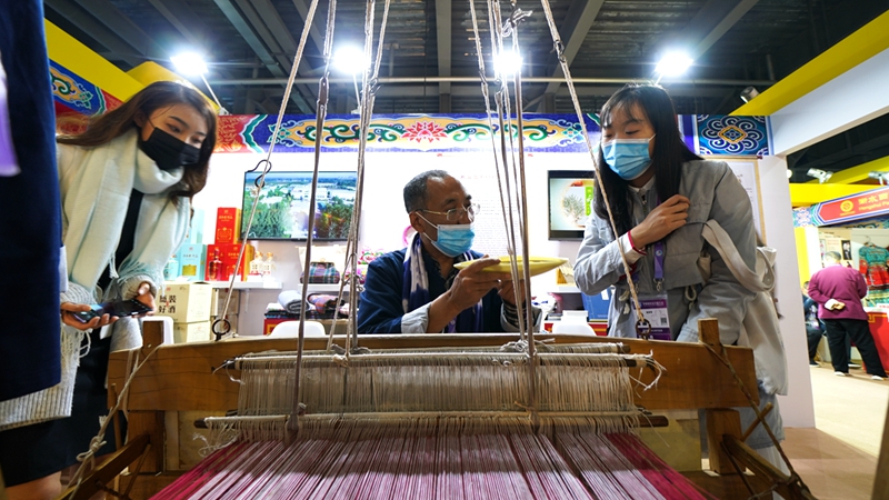 非遗项目亮相进博会