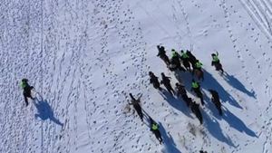 冰湖捕鱼，雪地叼羊&hellip;&hellip;这里竟把冰雪玩出这么多花样