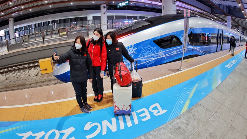 京張高鐵冬奧列車開啟賽時運輸服務