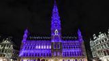 布魯塞爾地標亮燈呼應“國際大屠殺紀念日”