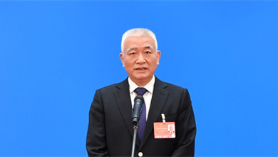 科学技术部部长王志刚通过网络视频方式接受采访