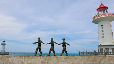 八一：我们的节日