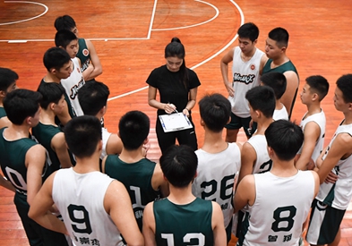 是教师也是教练，这个&ldquo;95后&rdquo;女孩带出全国冠军