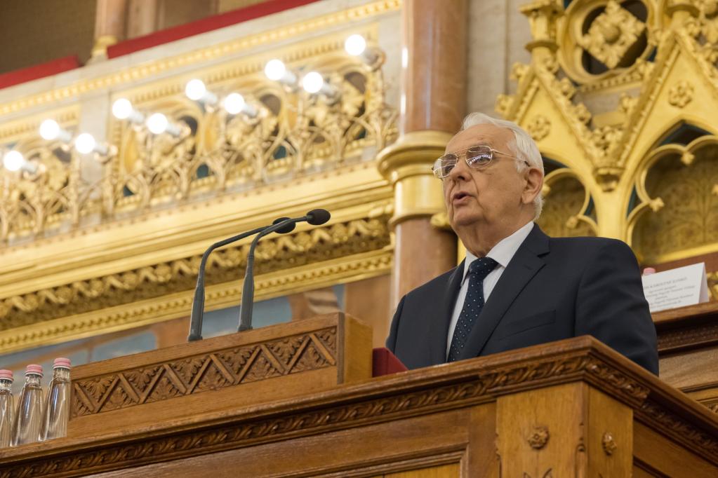 中医药机构荣获匈牙利&ldquo;价值与质量奖&rdquo;