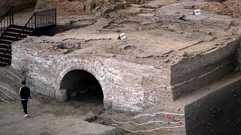 新華全媒+丨河南州橋遺址考古發現實證開封“城摞城”