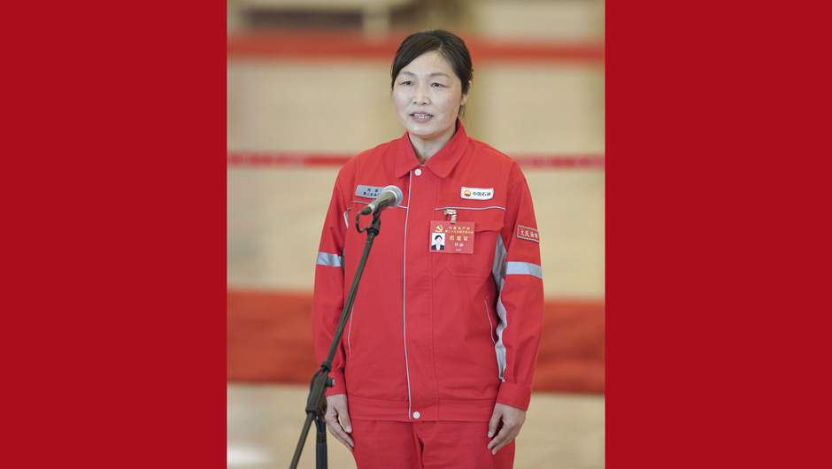 刘丽代表接受采访