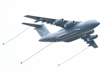 新华全媒+丨中国空军&ldquo;20家族&rdquo;集体亮相第十四届中国航展