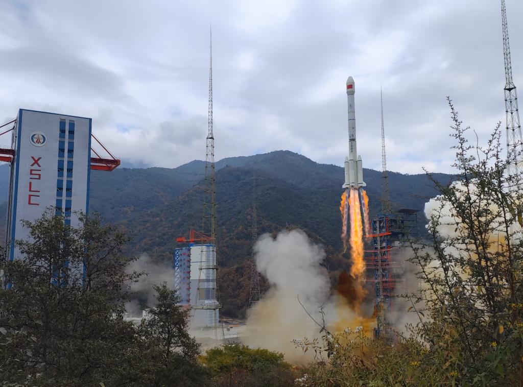 我国成功发射试验十号02星