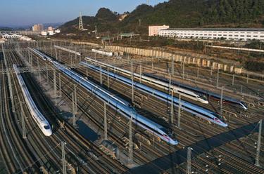 贵阳：动车&ldquo;体检&rdquo;确保春运安全