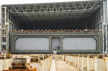 新华全媒+&middot;新春走基层丨深中通道海底隧道最终管节浇筑完成