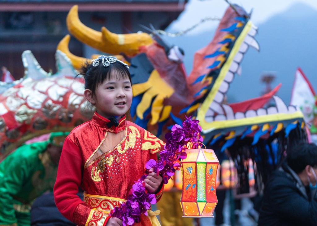 浙江淳安：山乡村落非遗花灯&ldquo;迎元宵&rdquo;