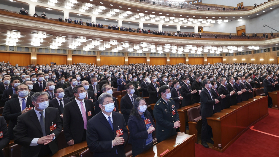 全国政协十四届一次会议举行第三次全体会议