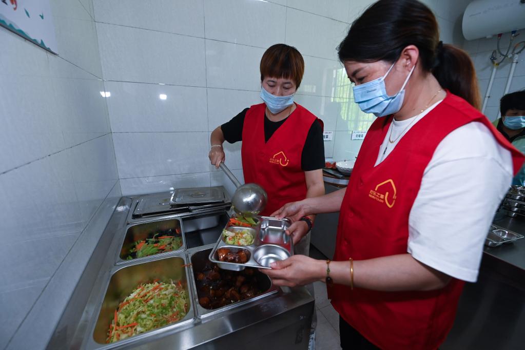 乡村爱心食堂带给老人家门口的&ldquo;幸福味&rdquo;