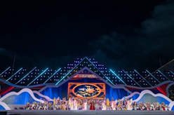 新华全媒+丨第五届中国西藏旅游文化国际博览会开幕