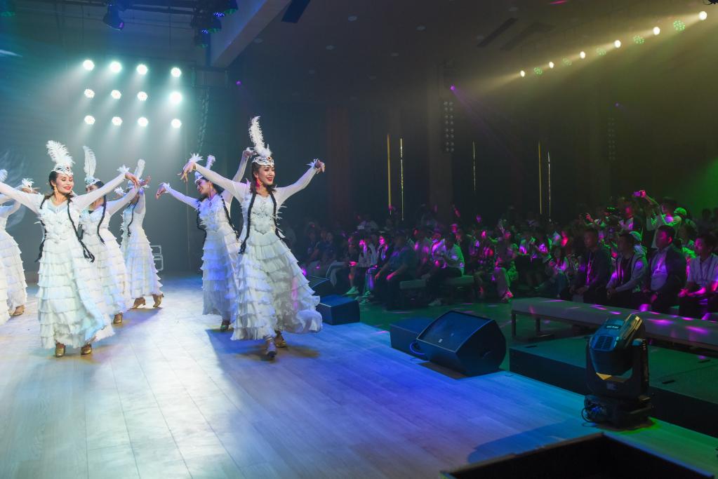 &ldquo;薰衣草之乡&rdquo;紫色花海迎客来