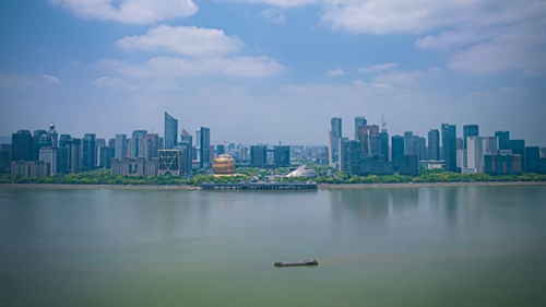 新华时评：好风景孕育好前景