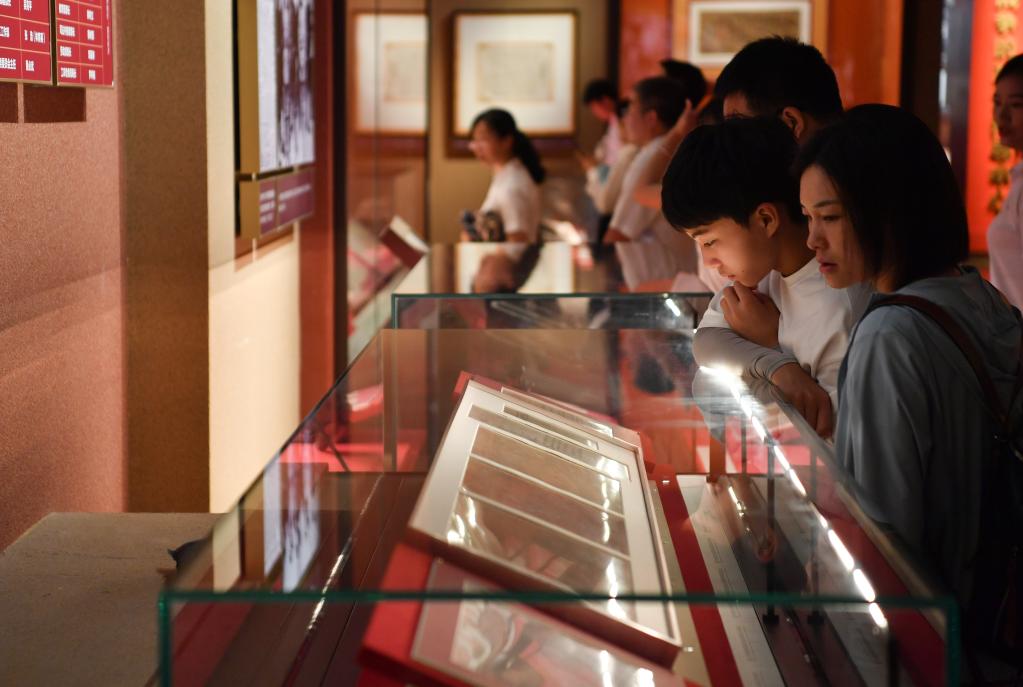 陕西延安：参观革命旧址迎&ldquo;七一&rdquo;