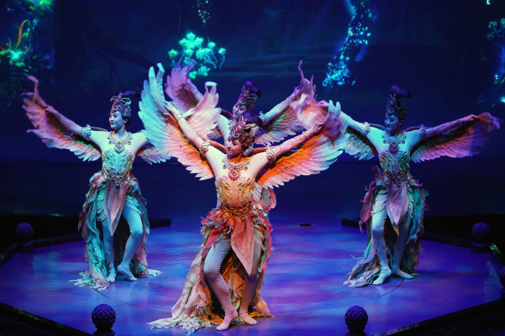 新华全媒+｜四剧&ldquo;同台&rdquo;打造敦煌文化视觉盛宴&mdash;&mdash;《乐动敦煌》