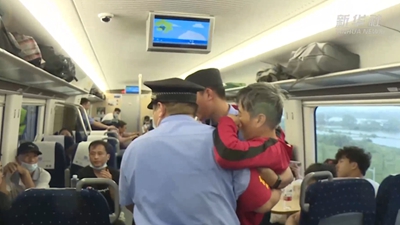 广东阳江：633名滞留旅客的暖心接运