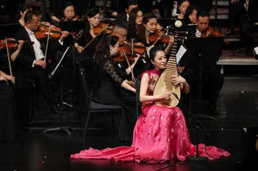 金钟之星&ldquo;一带一路&rdquo;民族音乐会在敦煌上演