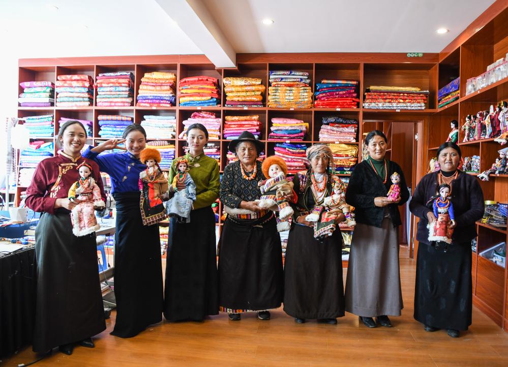 新时代中国调研行&middot;黄河篇丨黄河畔的&ldquo;吉祥娃娃&rdquo;