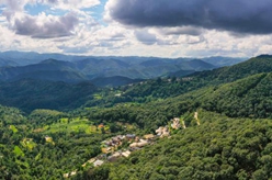 新华全媒+｜天空之眼瞰祖国&mdash;&mdash;飞阅景迈山古茶林文化景观