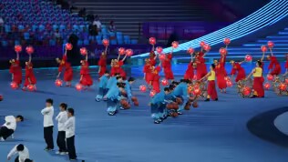 亚运人物志丨杭州“浪花奶奶”：我们将把运动精神展现给世界
