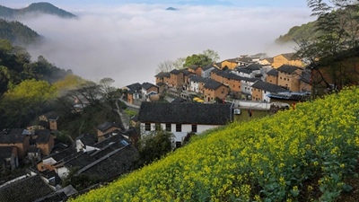 向新写意中国风——人文经济视野下的黄山观察