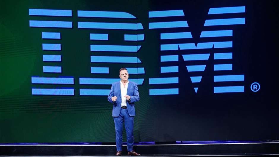 IBM全球副总裁何塞·卡斯塔诺