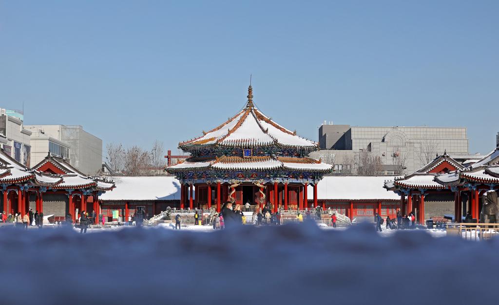 沈阳故宫迎初雪