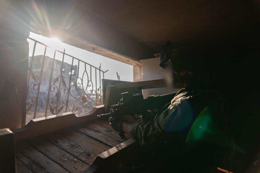 以军说地面部队&ldquo;加大了对加沙城内的压力&rdquo;