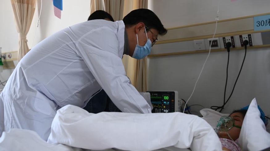 争分夺秒 一人一策——积石山6.2级地震伤员救治观察