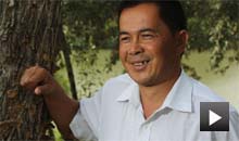 热合曼·阿木提:一个人两棵树