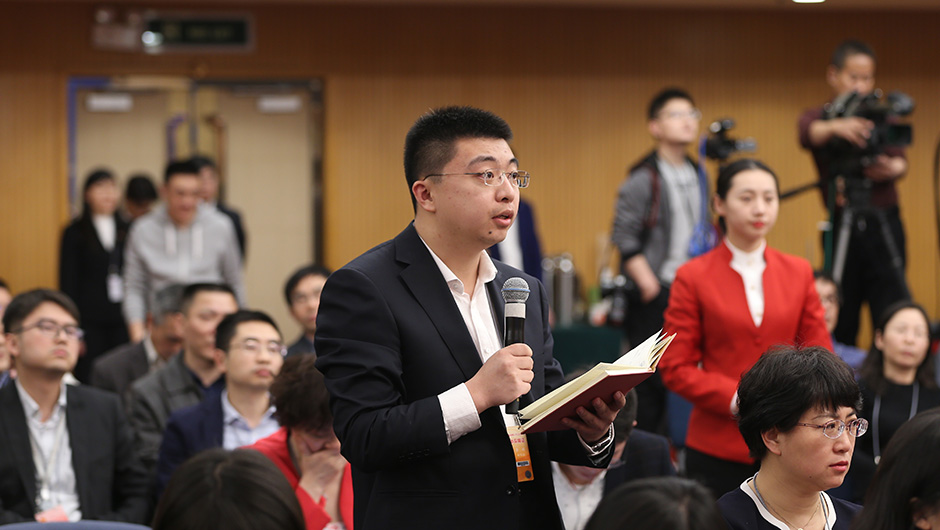 新华网记者提问